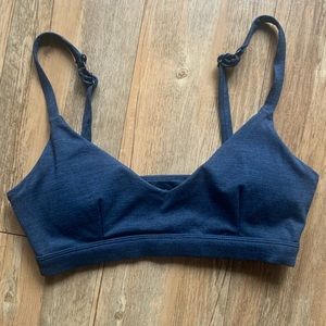 Vitality Balance Athletica V-neck Sports Bra - Navy - XS